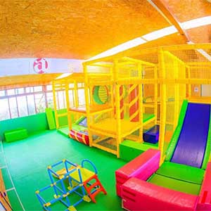 関屋浜唯一の<br>キッズスペース完備！！