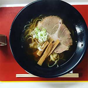 豊富な食べ物メニュー！<br>テイクアウトもOK♪